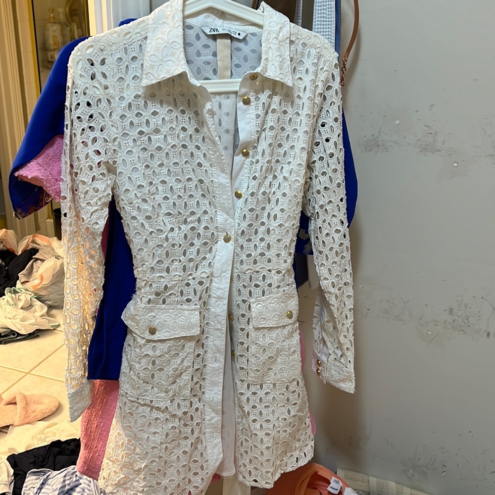 Brand new zara lace mini dress